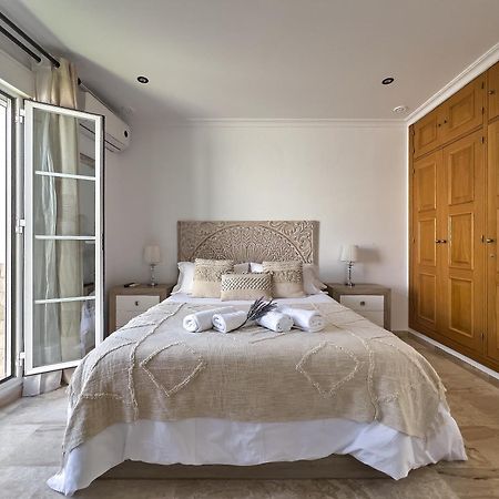 Studio Novena Little Apartments กาดิซ ภายนอก รูปภาพ