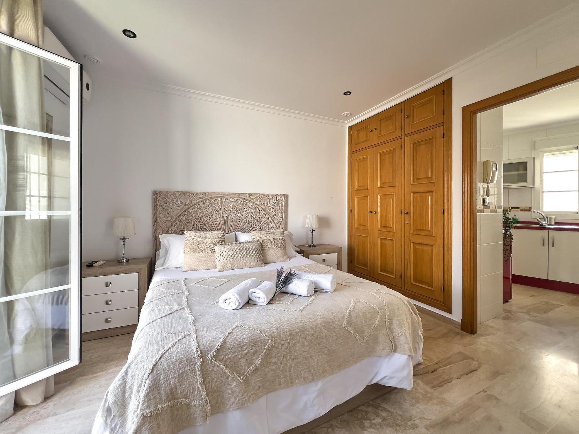 Studio Novena Little Apartments กาดิซ ภายนอก รูปภาพ
